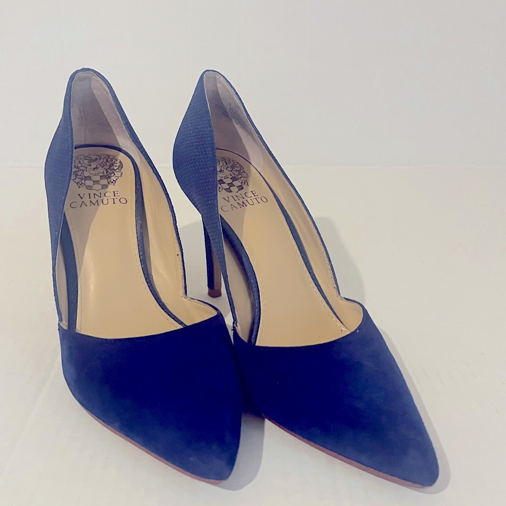 Vince Camuto VINCE Blue Suede Heels Sz 6 Women